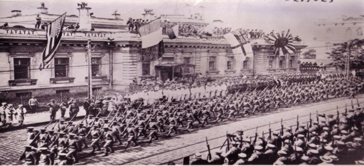 Siberian soldiers parade